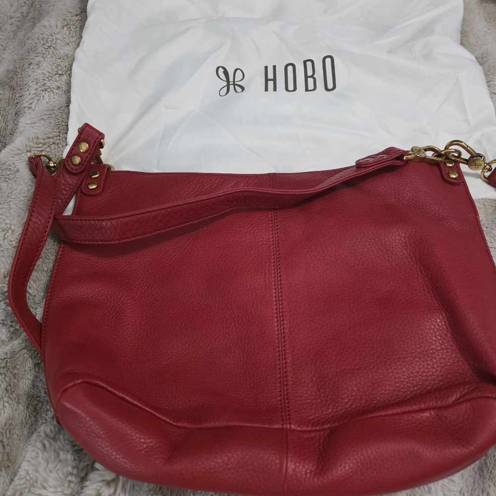 HOBO Pier Pebbled Red Leather Crossbody/ Shoulder Bag  Never Used